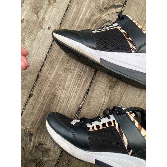 Michael Kors Women's Georgie Platform Sneakers - Black White Size 8.5 W 7 M - Picture 3 of 9